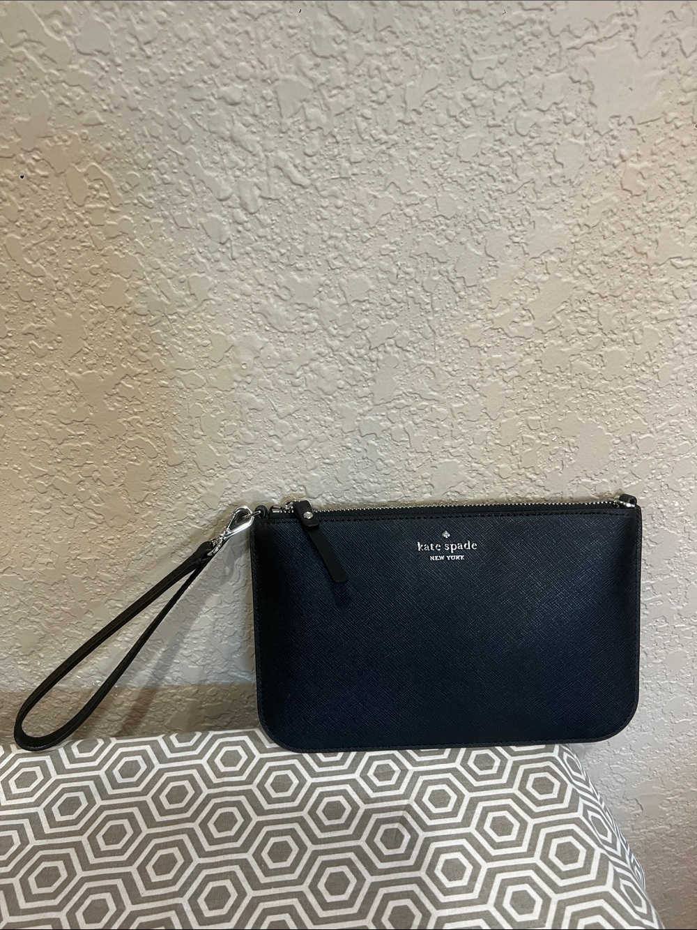 kate spade Black Leather Zip Wristlet Clutch lolly Newbury lane black